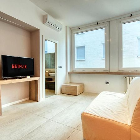 Apartment Passarella 4 Мілан Екстер'єр фото